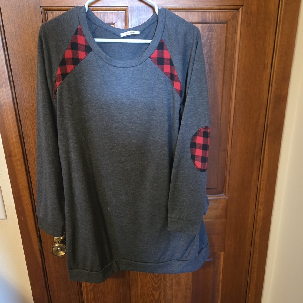 Gray and Red Plaid Long Sleeve Top